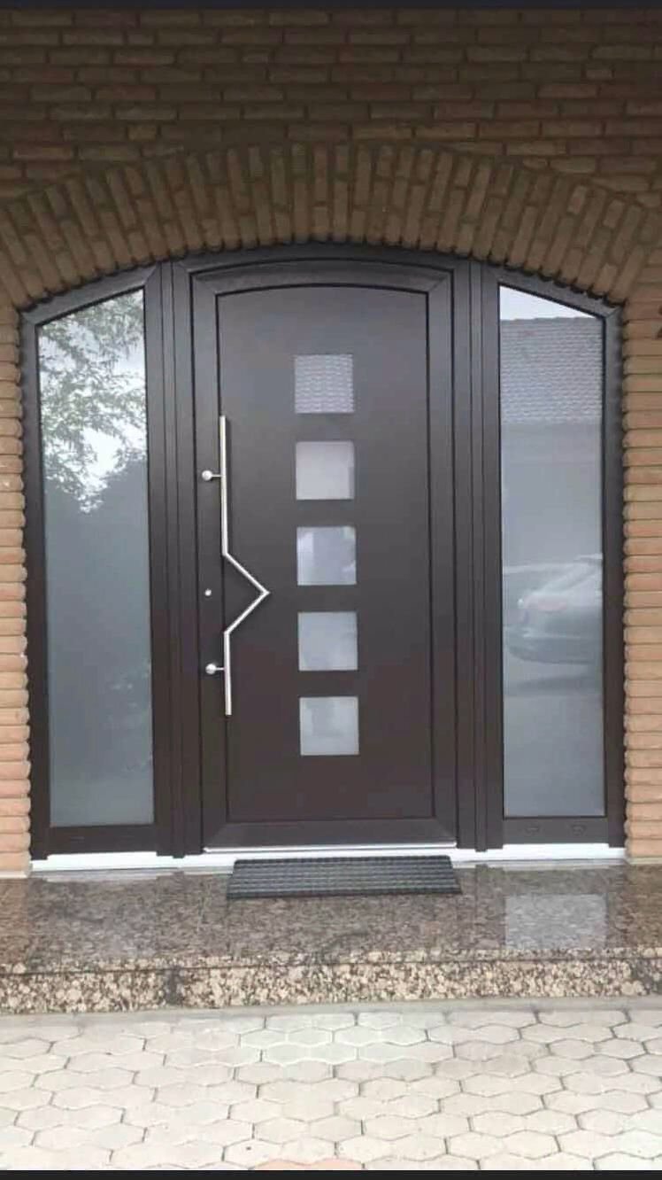 Haustürprojekt von Julian Laßner Bauelemente für Kunden in Sehnde